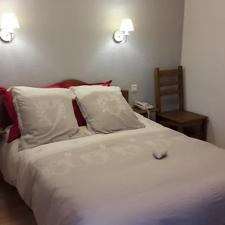 Szálloda L'auberge Des 3 Ponts 2*
